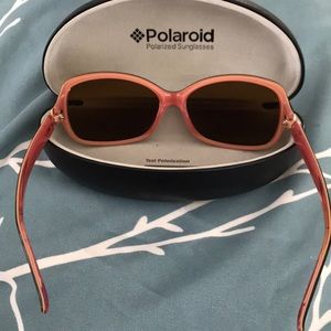 Polaroid Polarized Sunglasses in Black/Pink